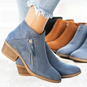 bota feminina, bota preta, bota cinza, bota feminina confortável, bota com forro, bota de pelúcia, bota com pelúcia, bota com lã, bota de camurça preta, bota de camurça, bota cano curto, bota inverno 2024, bota couro, bota preta, bota bege