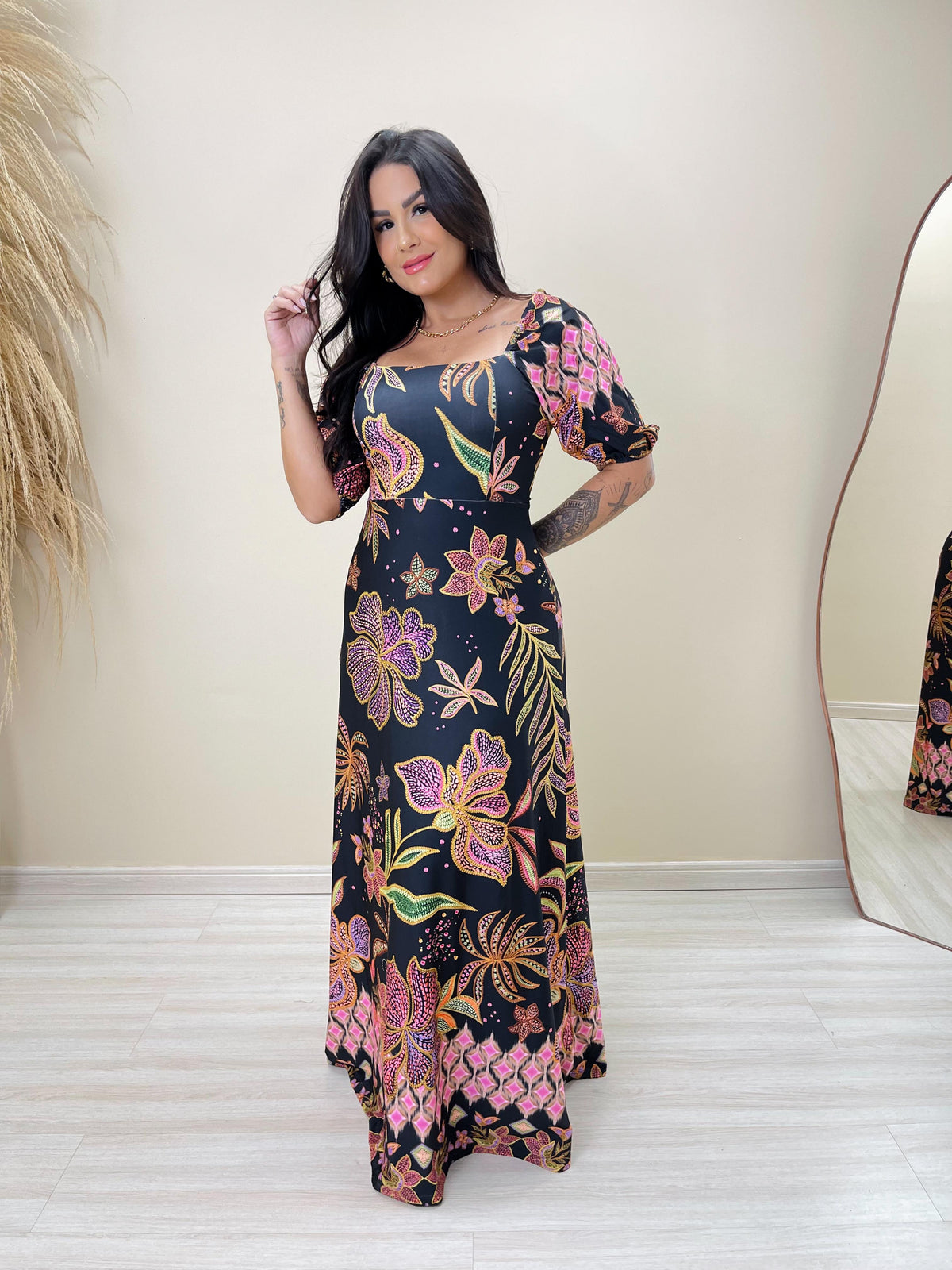 Vestido Juliana Flores Quânticas